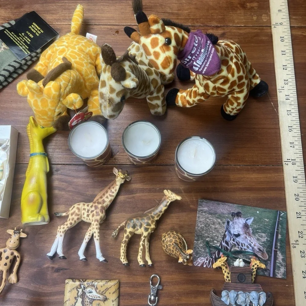 Giraffe Home Decor‎ Lot Zoo Safari Africa Trinkets Socks Ornaments